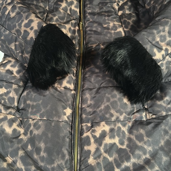 NWOT Animal Print Faux Fur Trim PufferJacket - Picture 5 of 12